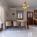 شقة Serenity 3br